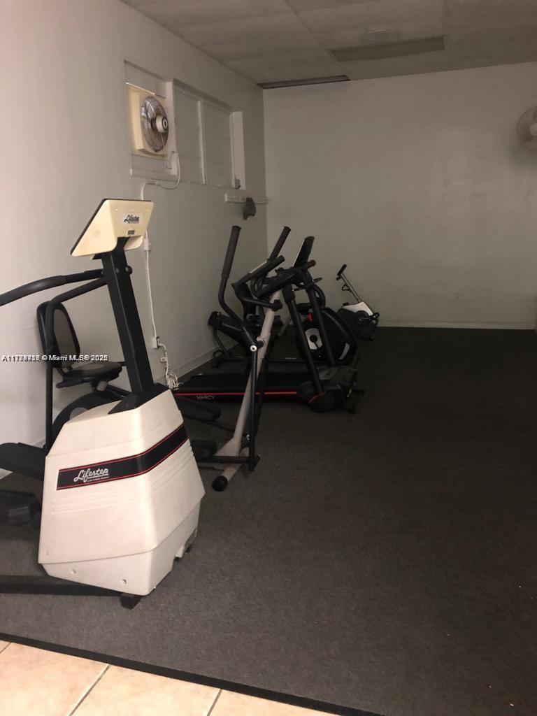 Listing Photo 10