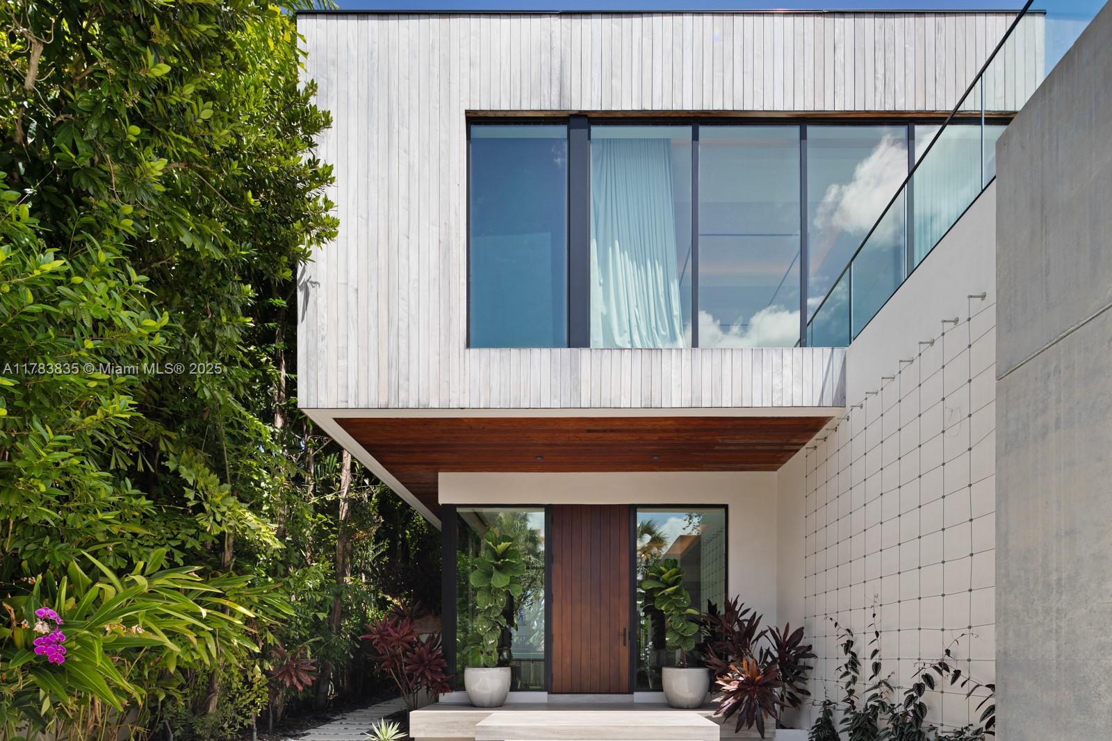 609 E Dilido Dr, Miami Beach, Florida image 1