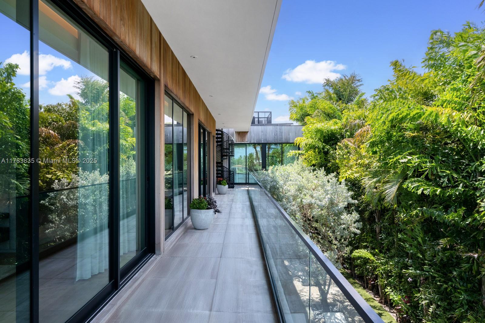 609 E Dilido Dr, Miami Beach, Florida image 39