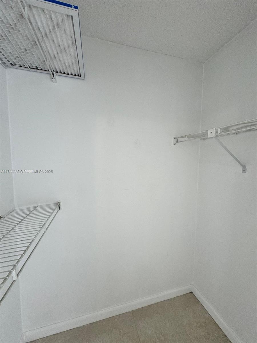 2620 W 76th St #201, Hialeah, Florida image 20