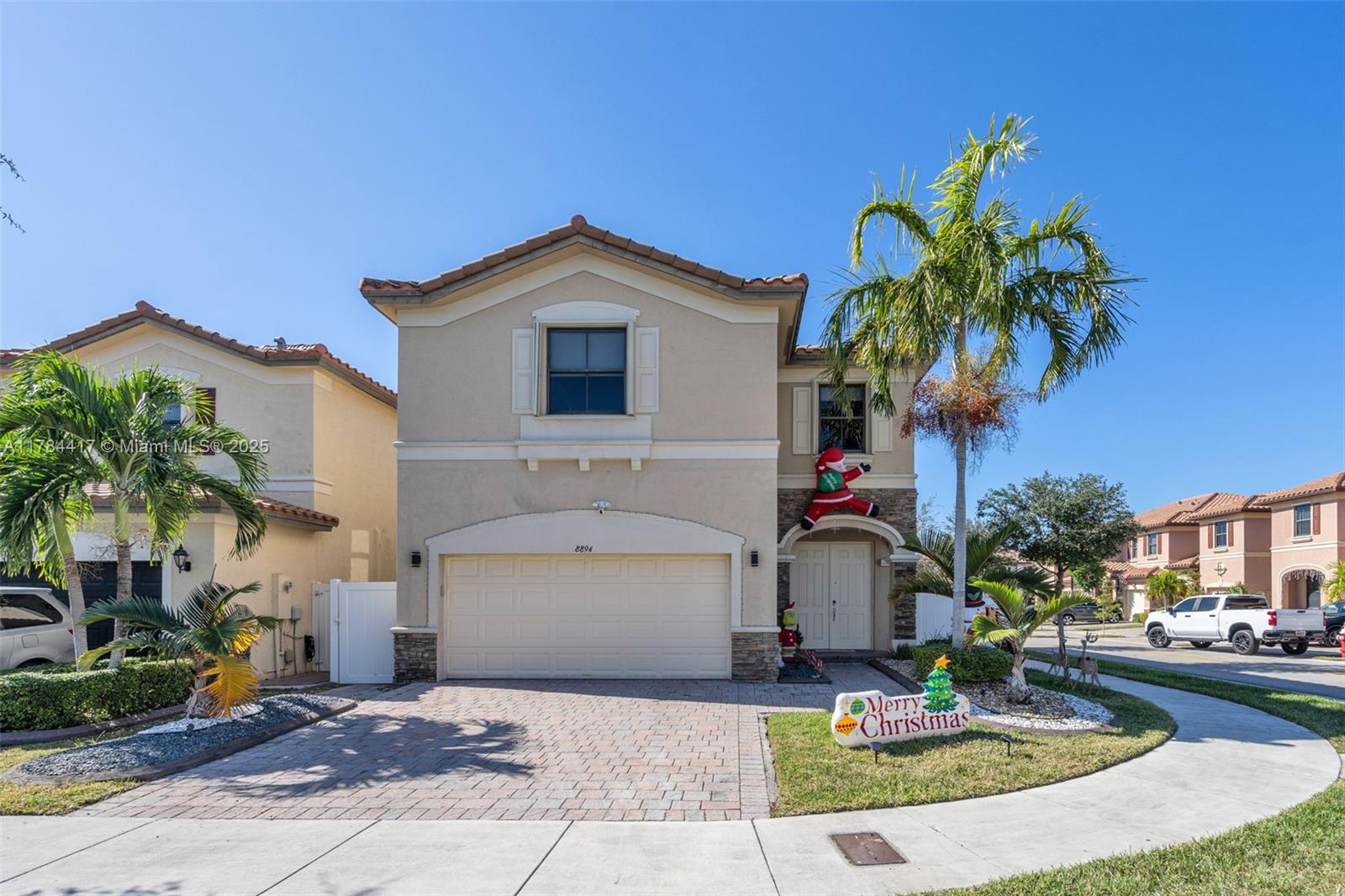 8894 W 34th Ave  For Sale A11784417, FL