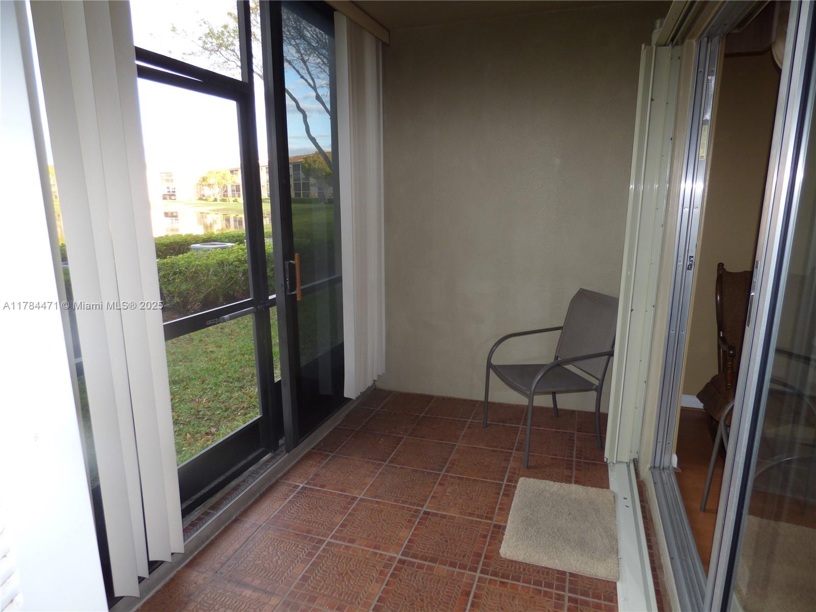 550 SW 138th Ave #103K, Pembroke Pines, Florida image 16