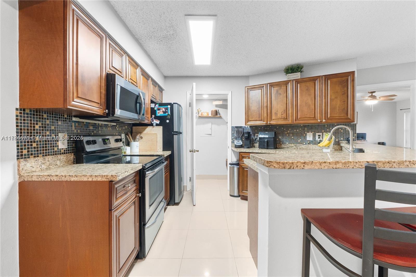 Property photo # 8