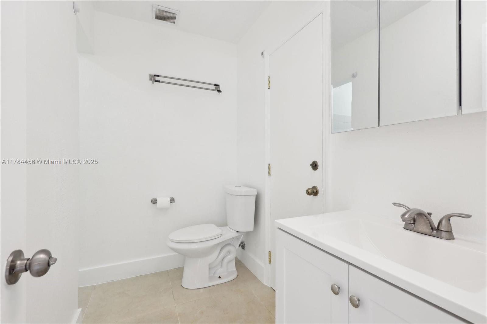 7420 Mckinley St, Hollywood, Florida image 16