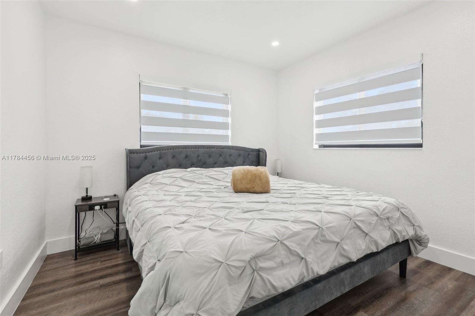 7420 Mckinley St, Hollywood, Florida image 21