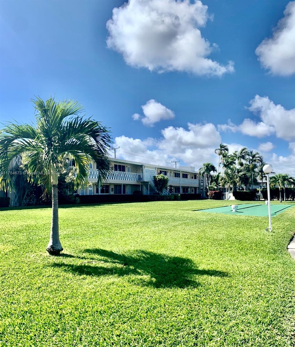 900 Atlantic Shores Blvd #126, Hallandale Beach, Florida image 43