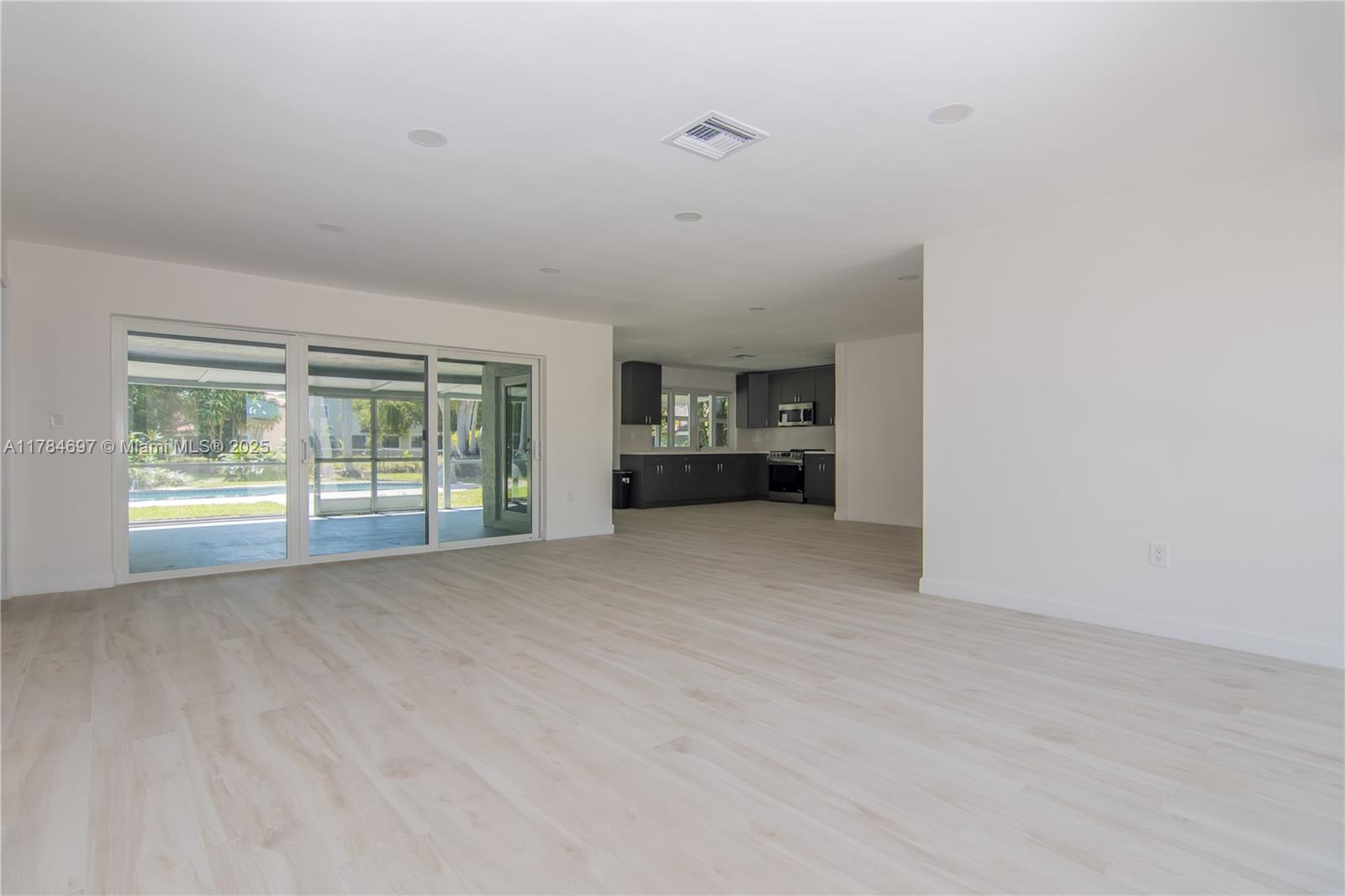 1950 NW 91st Way, Sunrise, Florida image 12