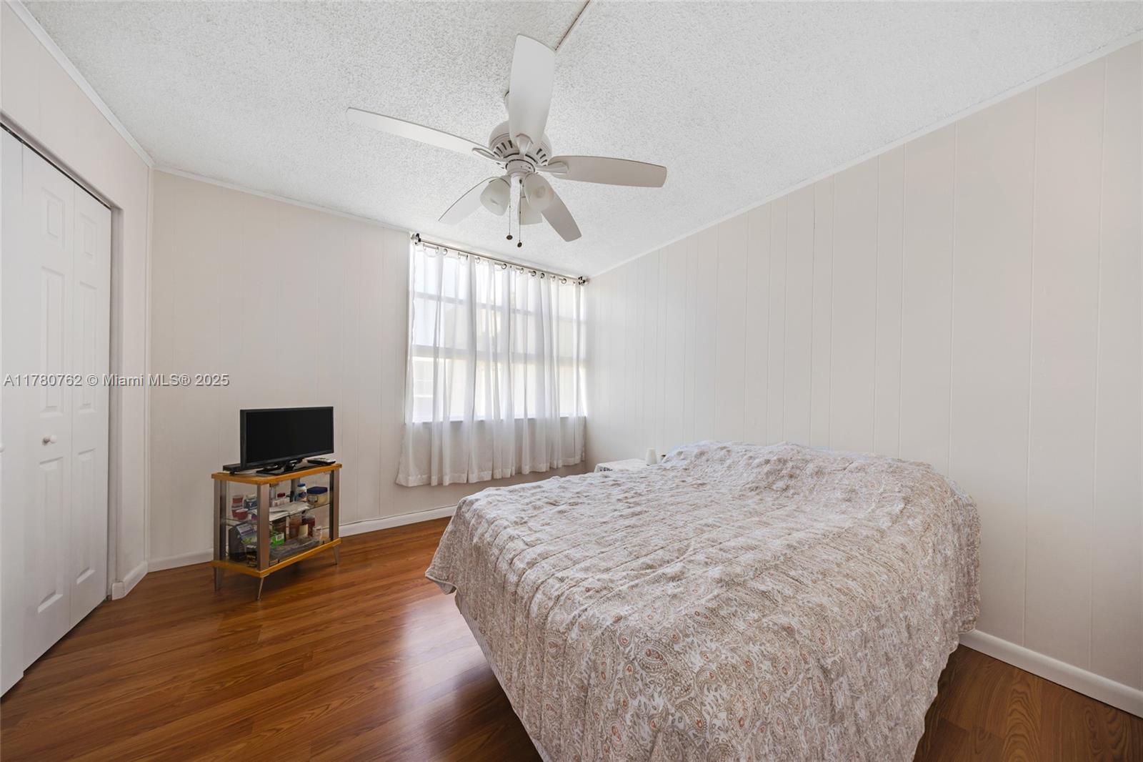 Listing Photo 17