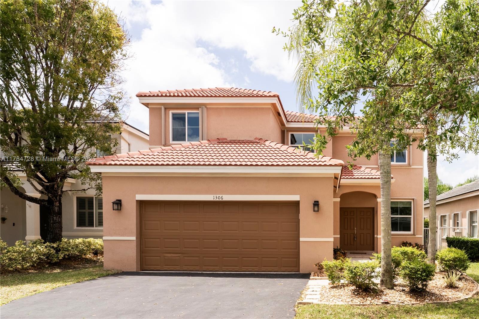 Property photo # 9