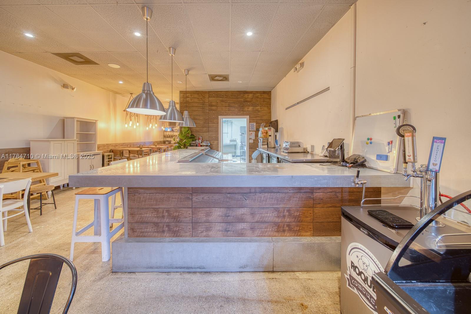 Cafe For Sale In North Miami Beach