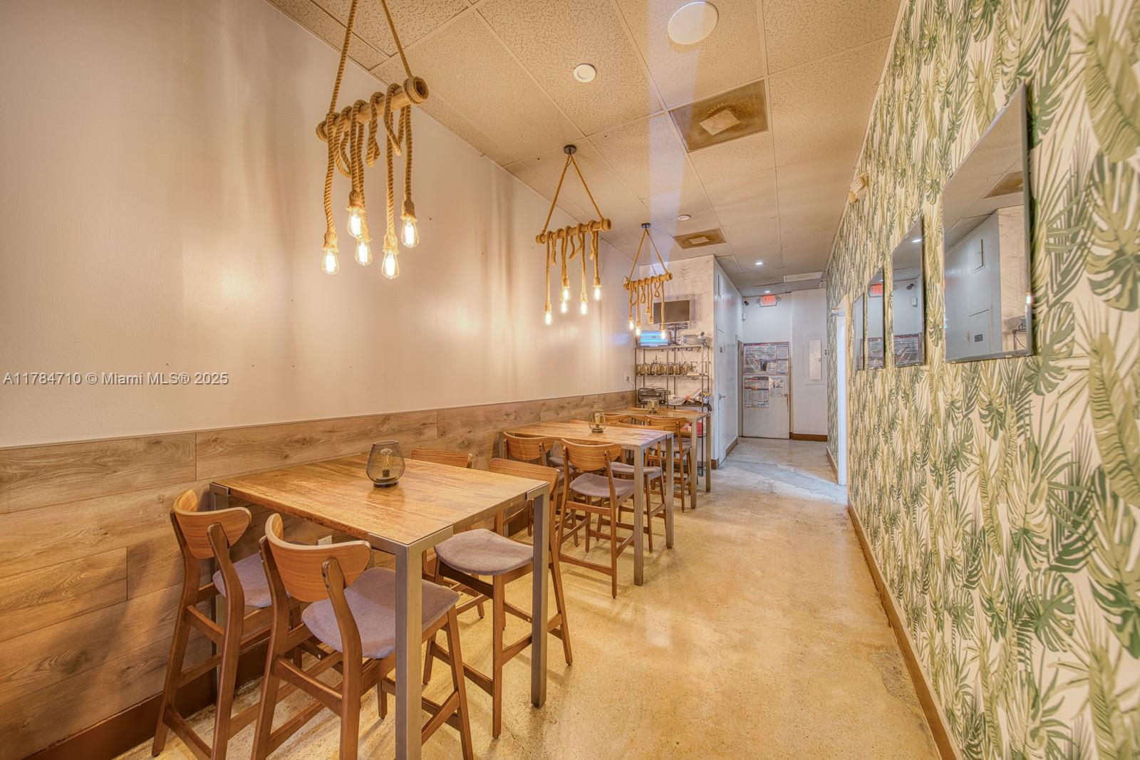 Cafe For Sale In North Miami Beach