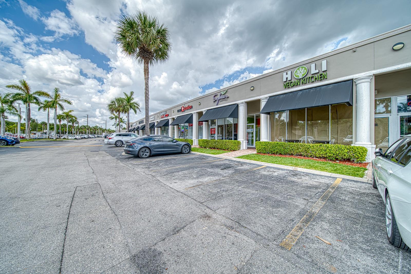 Cafe For Sale In North Miami Beach