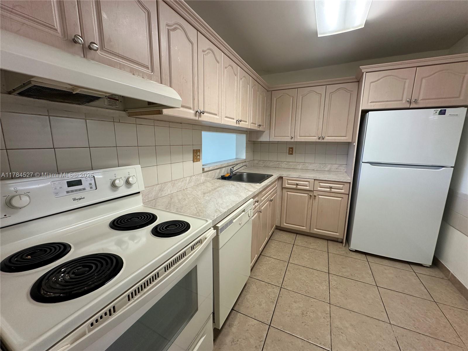 Property photo # 2