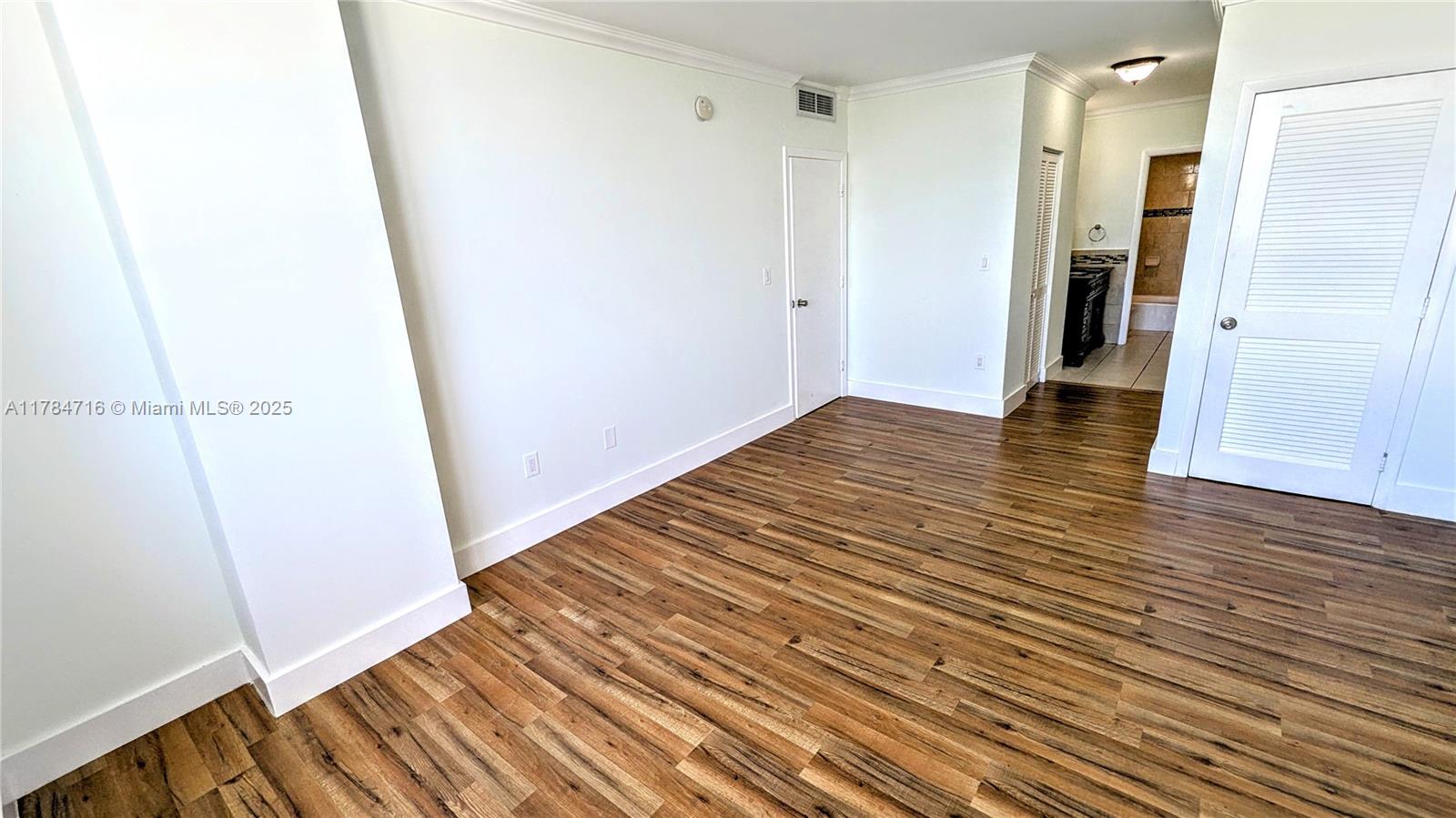 Listing Photo 20