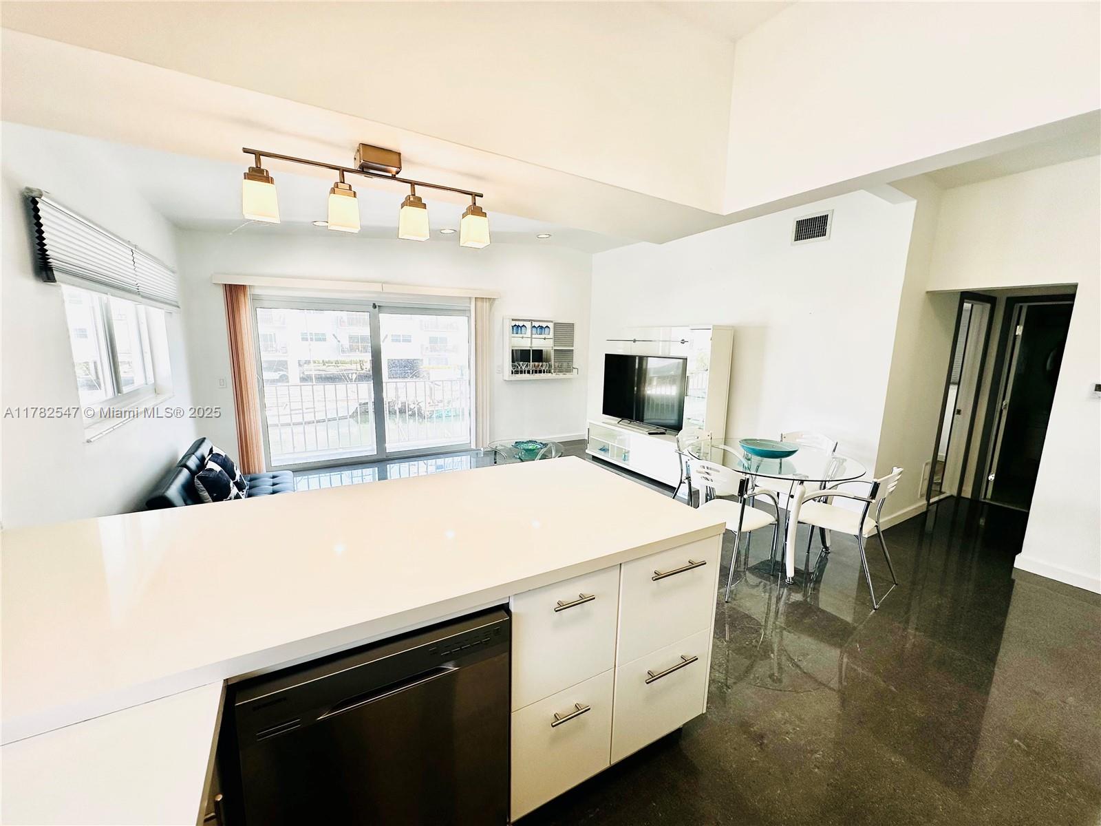3751 NE 170th St #4, North Miami Beach, Florida image 10