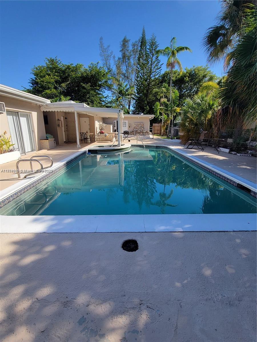 Property photo # 6