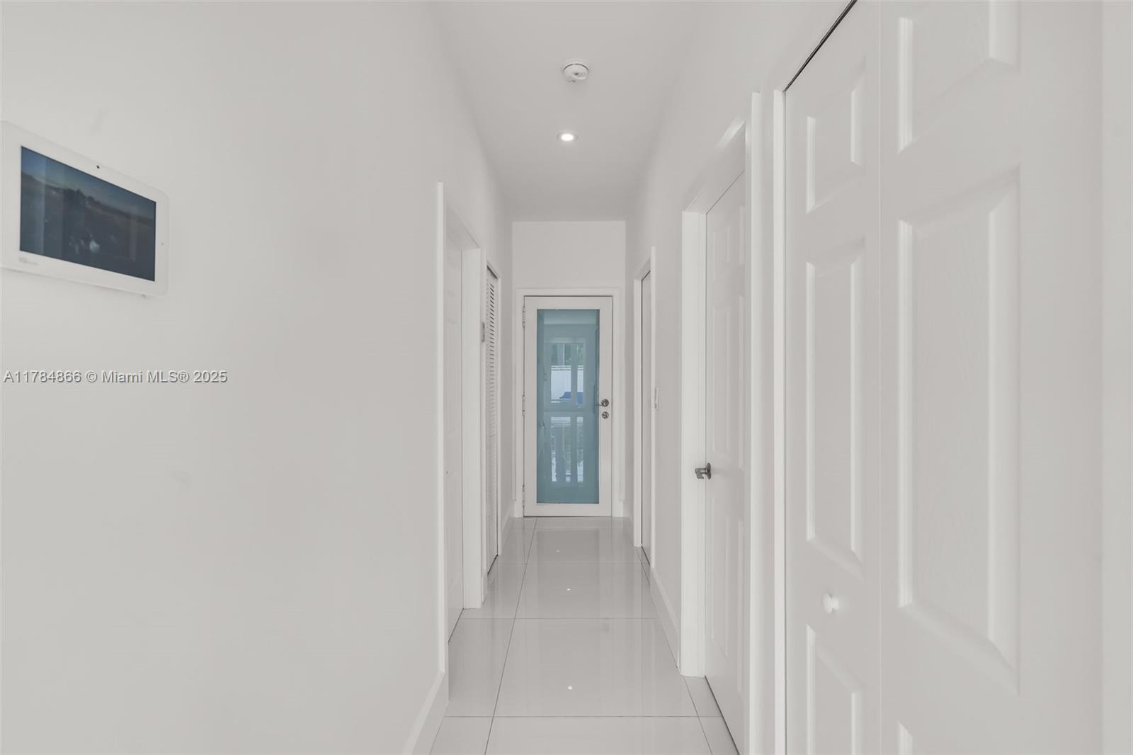Listing Photo 18