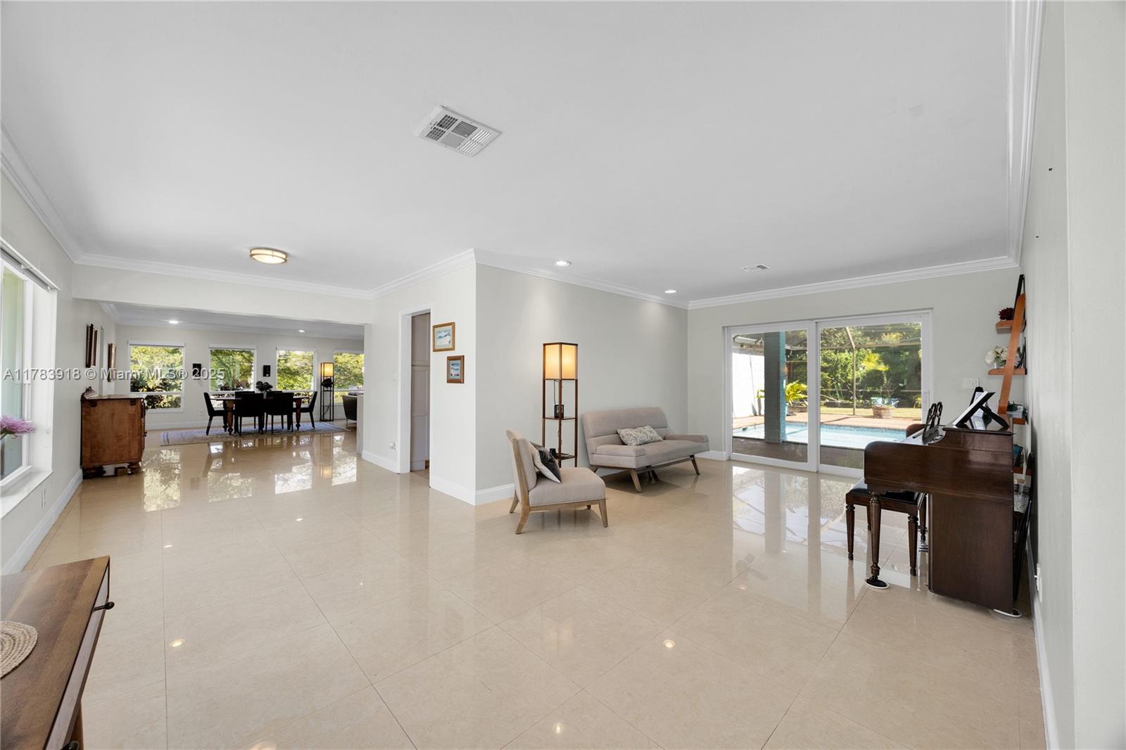 9401 SW 69th Ct, Pinecrest, Florida image 19