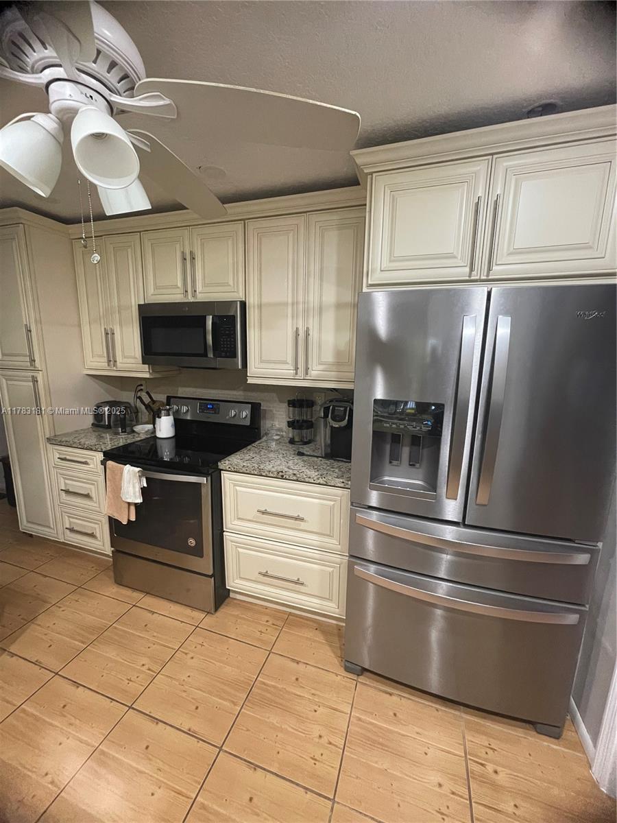 5303 NW 50th Ave, Tamarac, Florida image 15