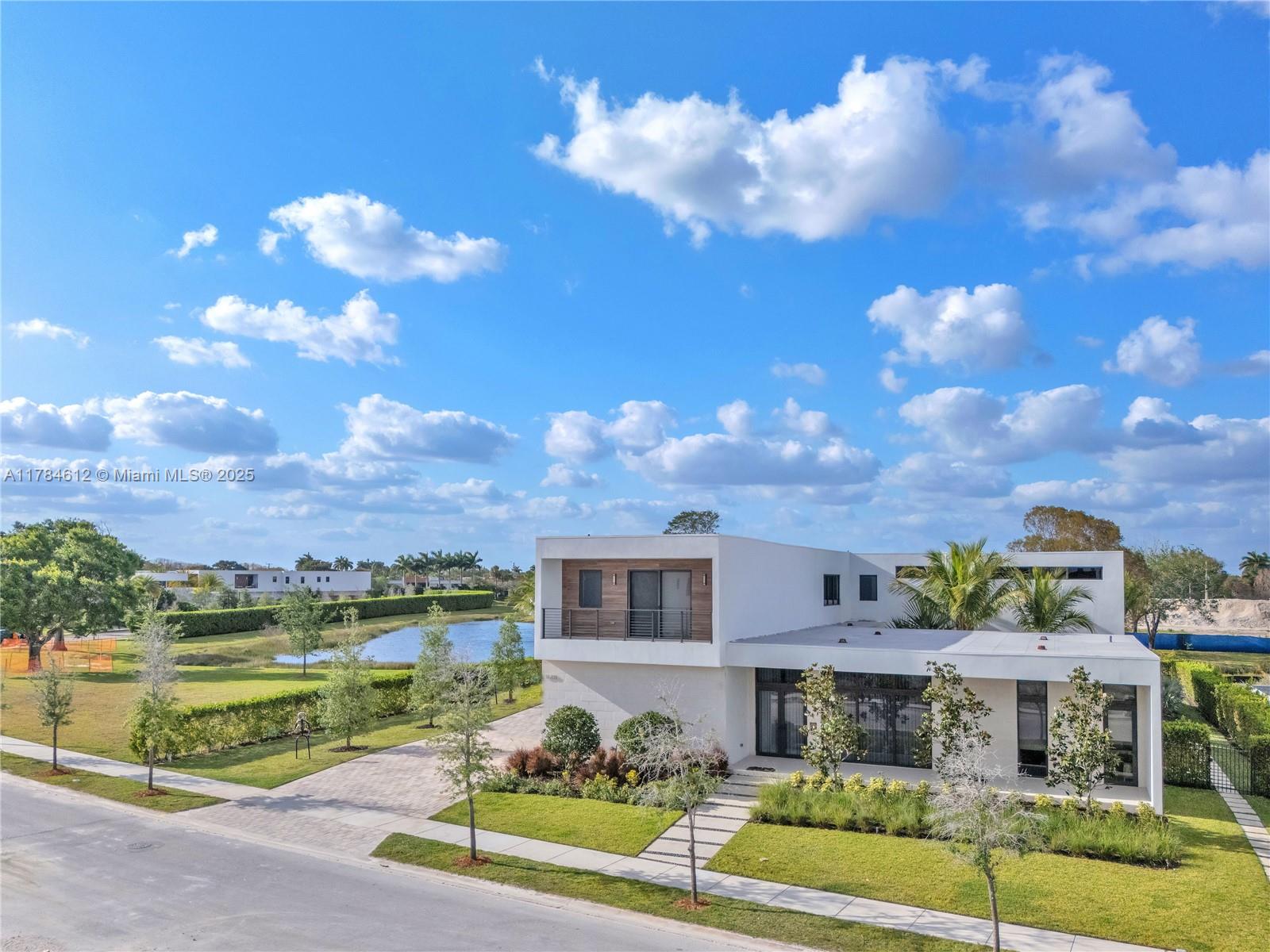 16709 N Botaniko Dr, Weston, Florida image 1