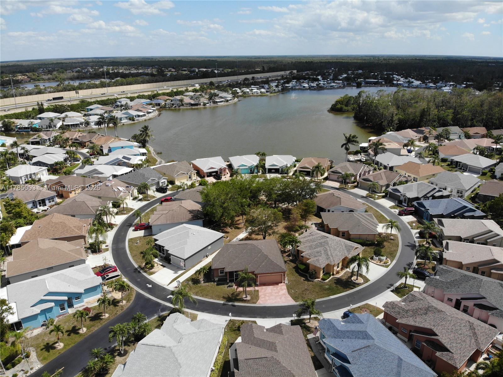 10740 Pearl Bay Cir, Estero, Florida image 6