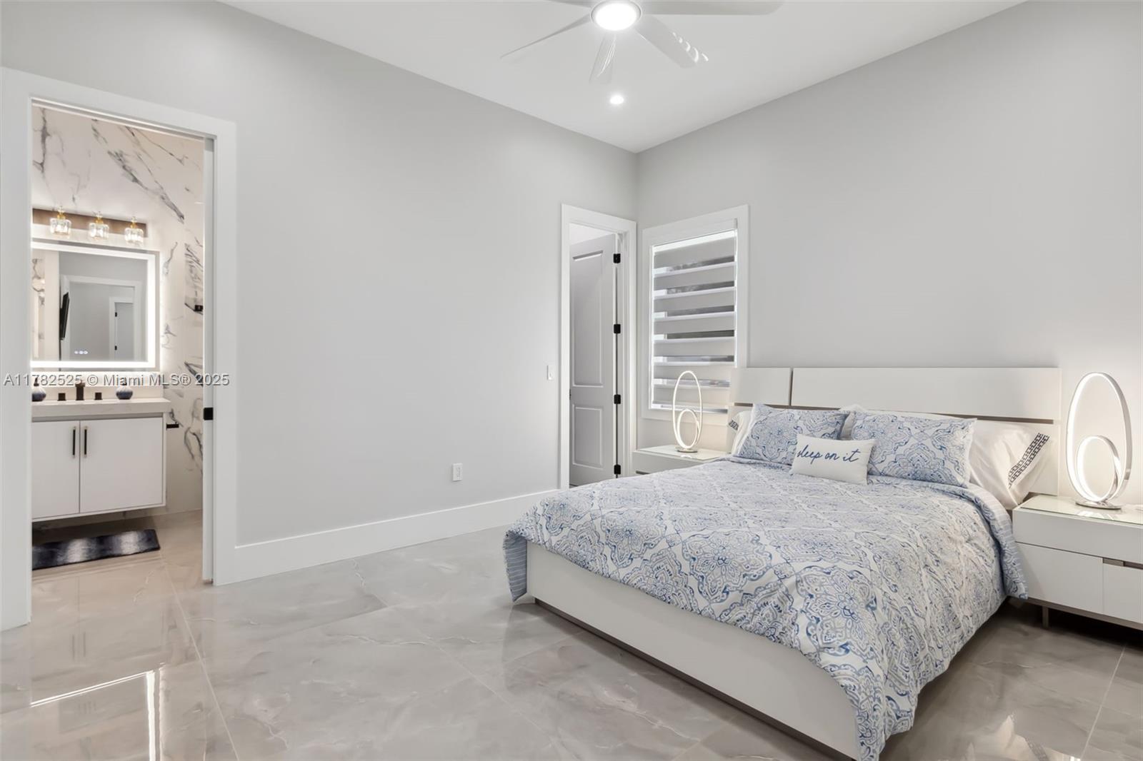 431 16th Ave Ne, Naples, Florida image 23