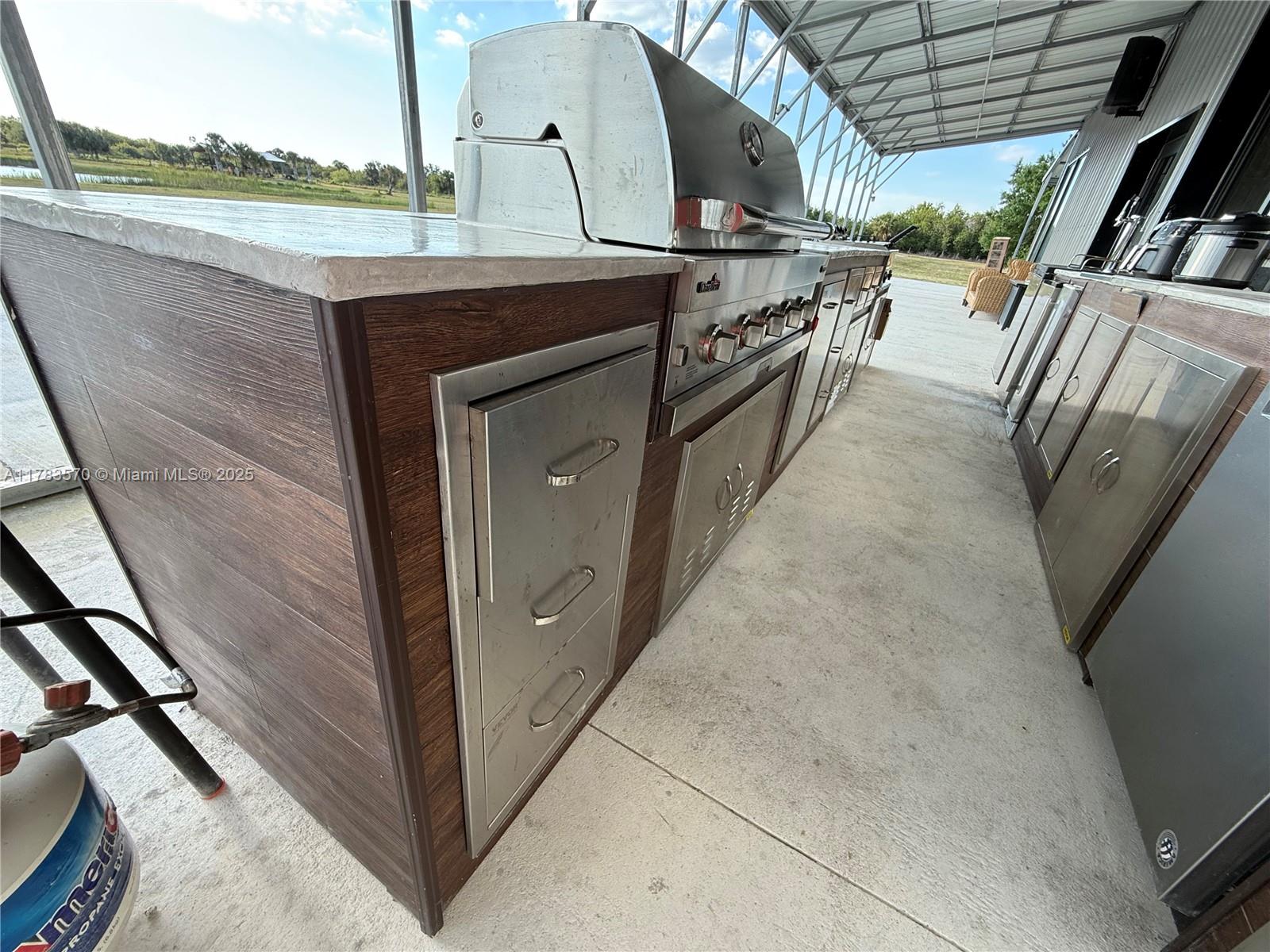 2105 86th Ave Sw, Vero Beach, Florida image 33