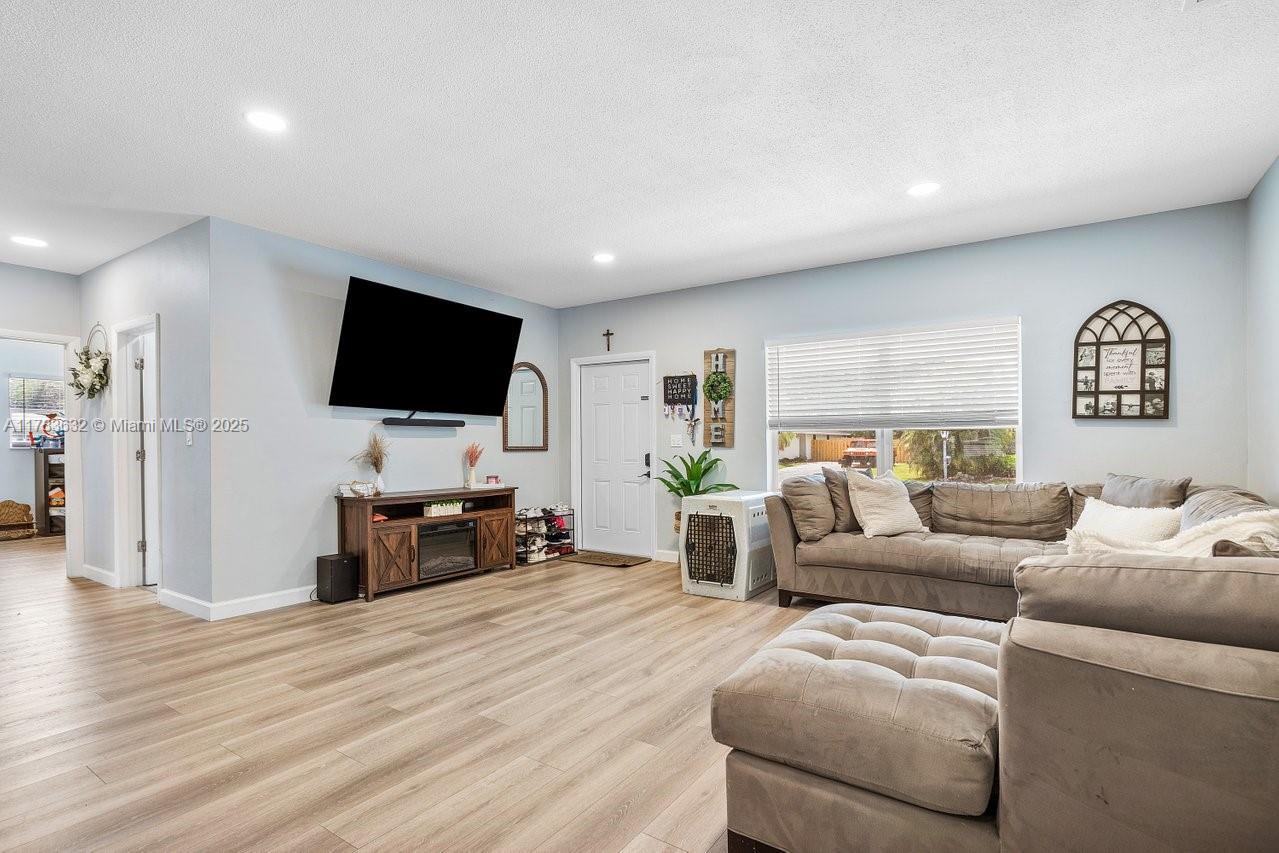 5349 Van Buren Rd, Delray Beach, Florida image 4