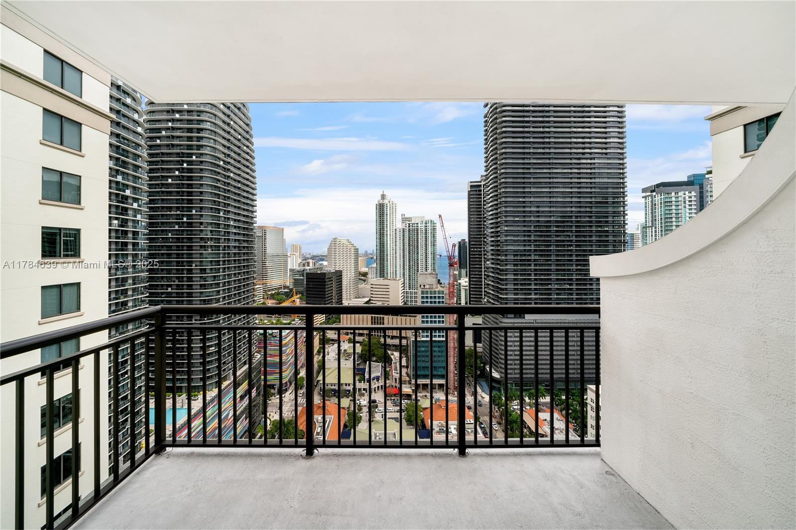 999 SW 1st Ave #3010, Miami FL 33130