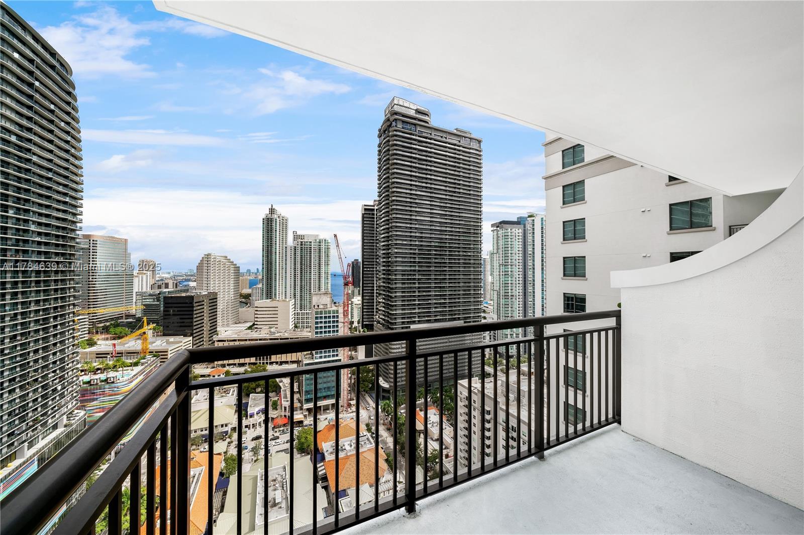 999 SW 1st Ave #3010, Miami FL 33130