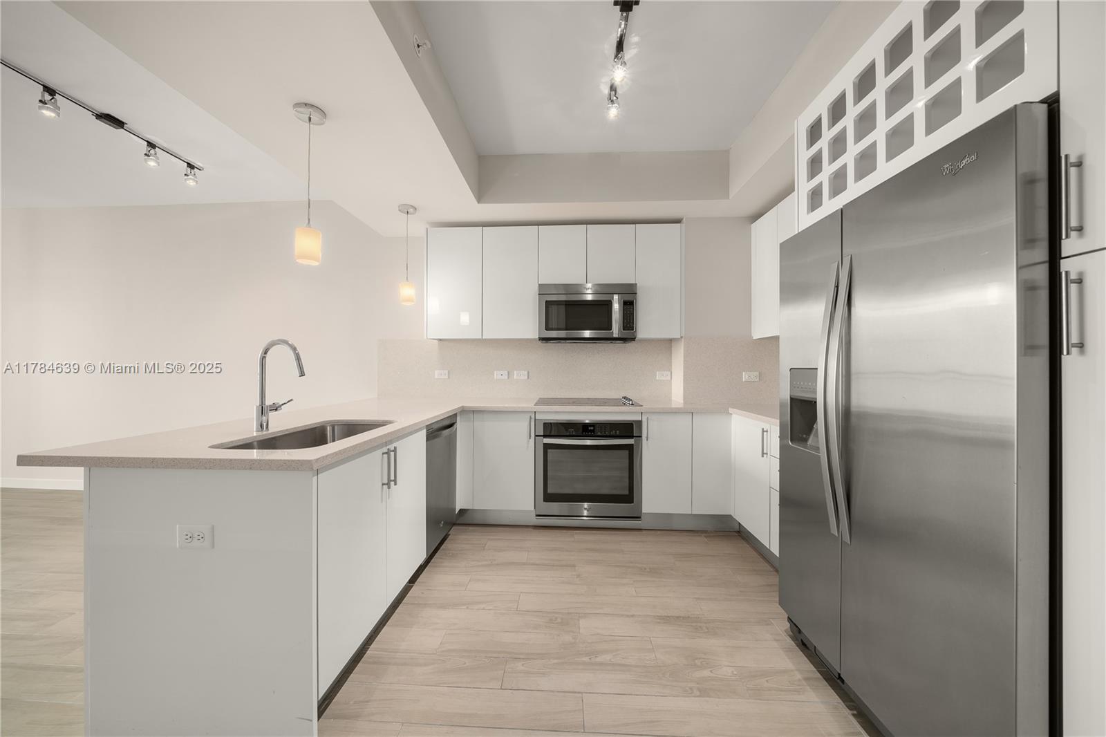 999 SW 1st Ave #3010, Miami FL 33130