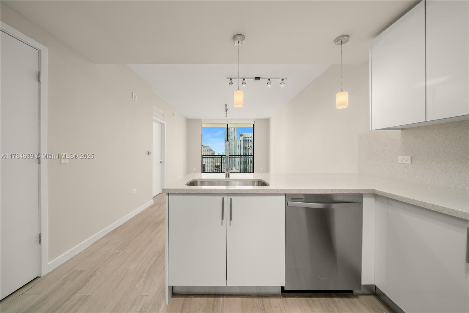 999 SW 1st Ave #3010, Miami FL 33130
