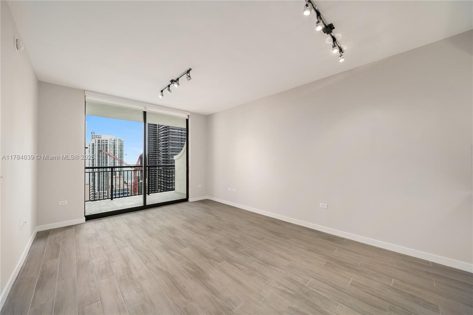 999 SW 1st Ave #3010, Miami FL 33130