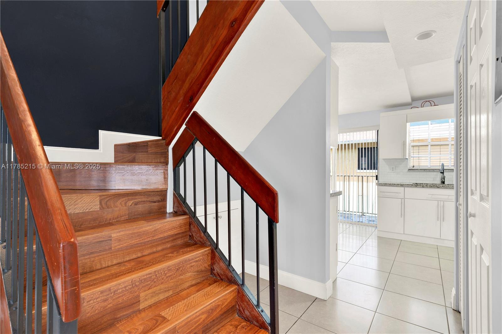 Property photo # 0