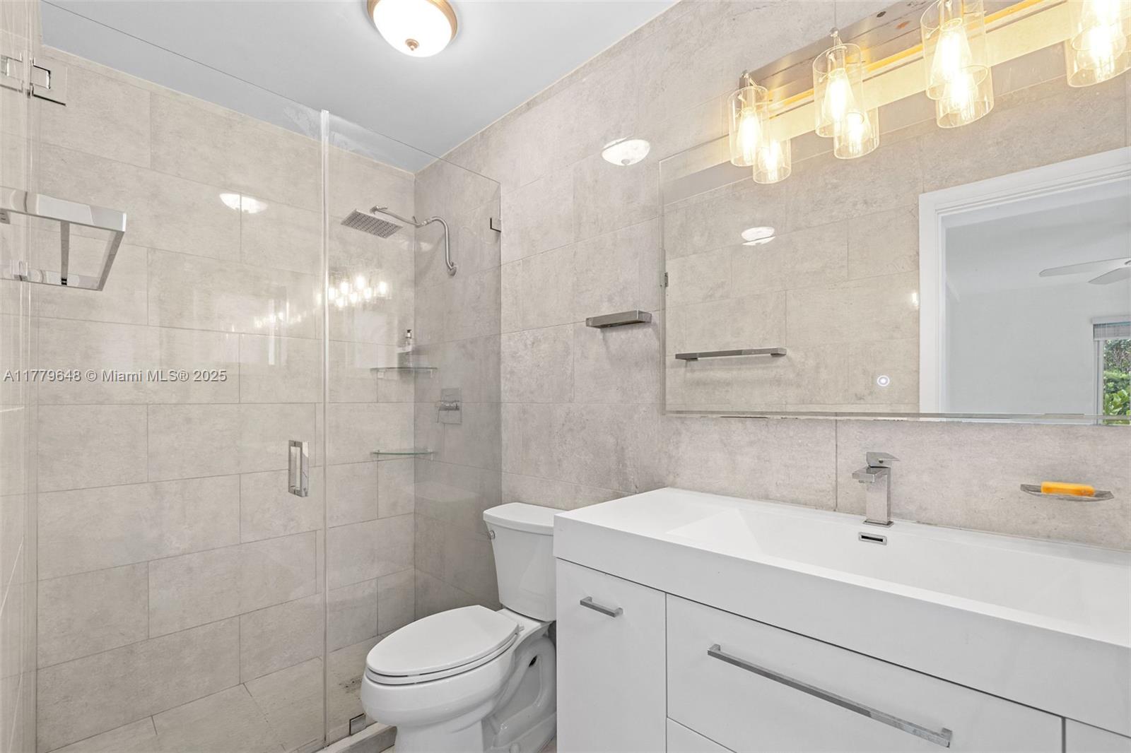 1781 SW 24th St, Miami, Florida image 16