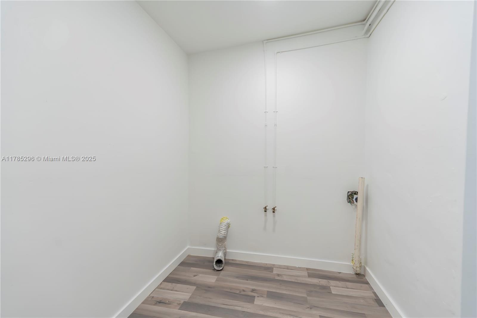 2350 NW 14th St, Fort Lauderdale, Florida image 20