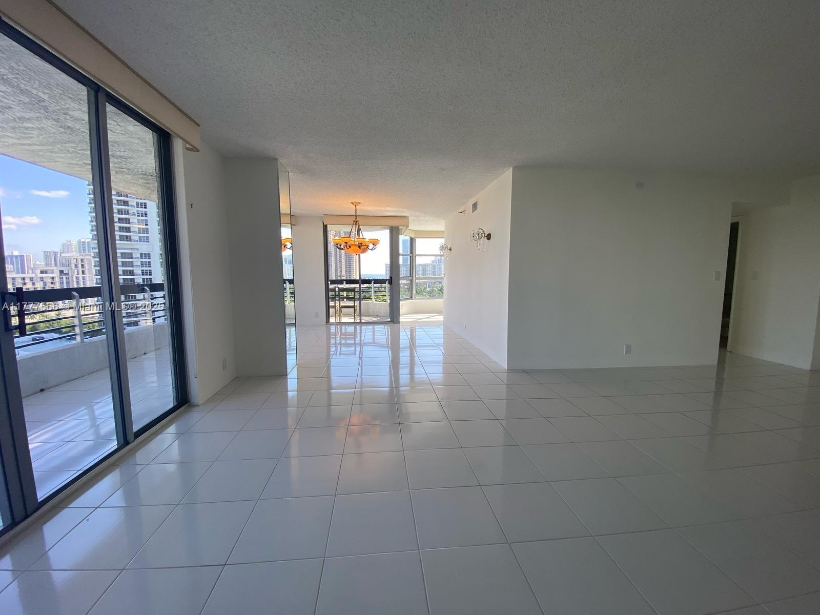3530 Mystic Pointe Dr #1109, Aventura FL 33180