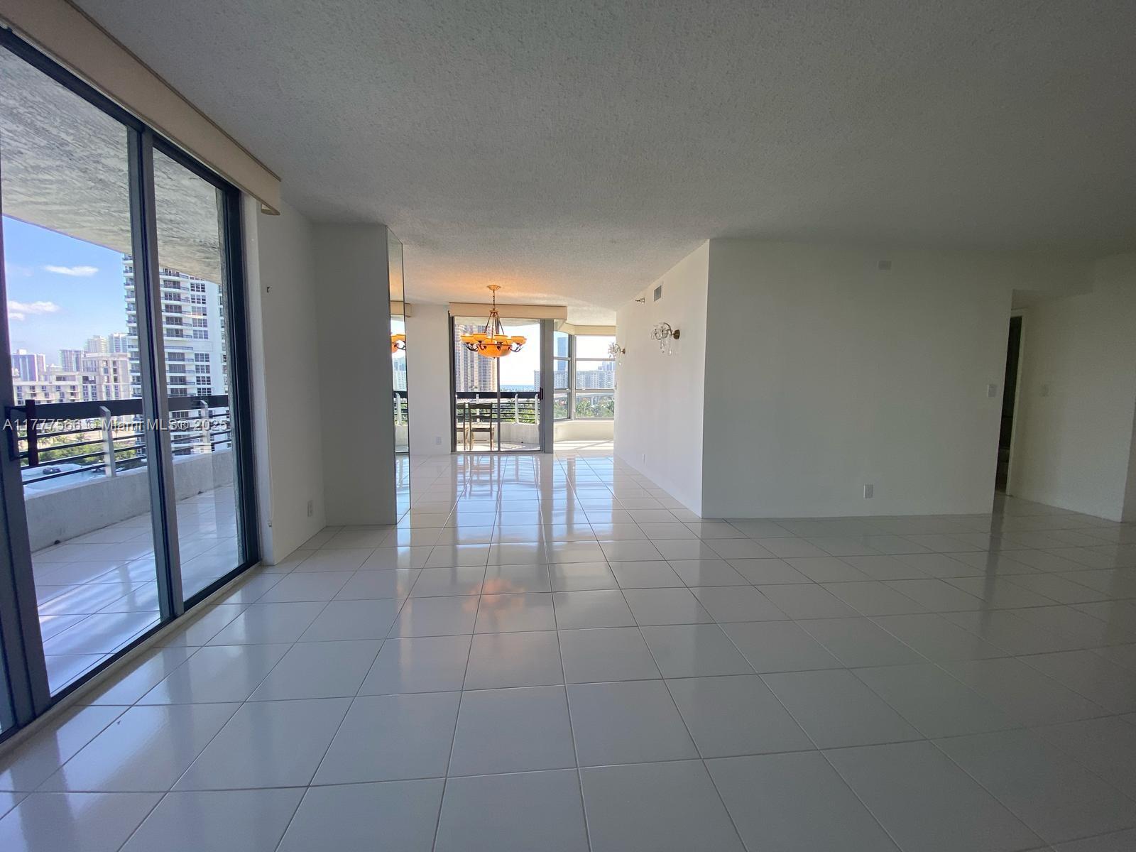 3530 Mystic Pointe Dr #1109, Aventura FL 33180