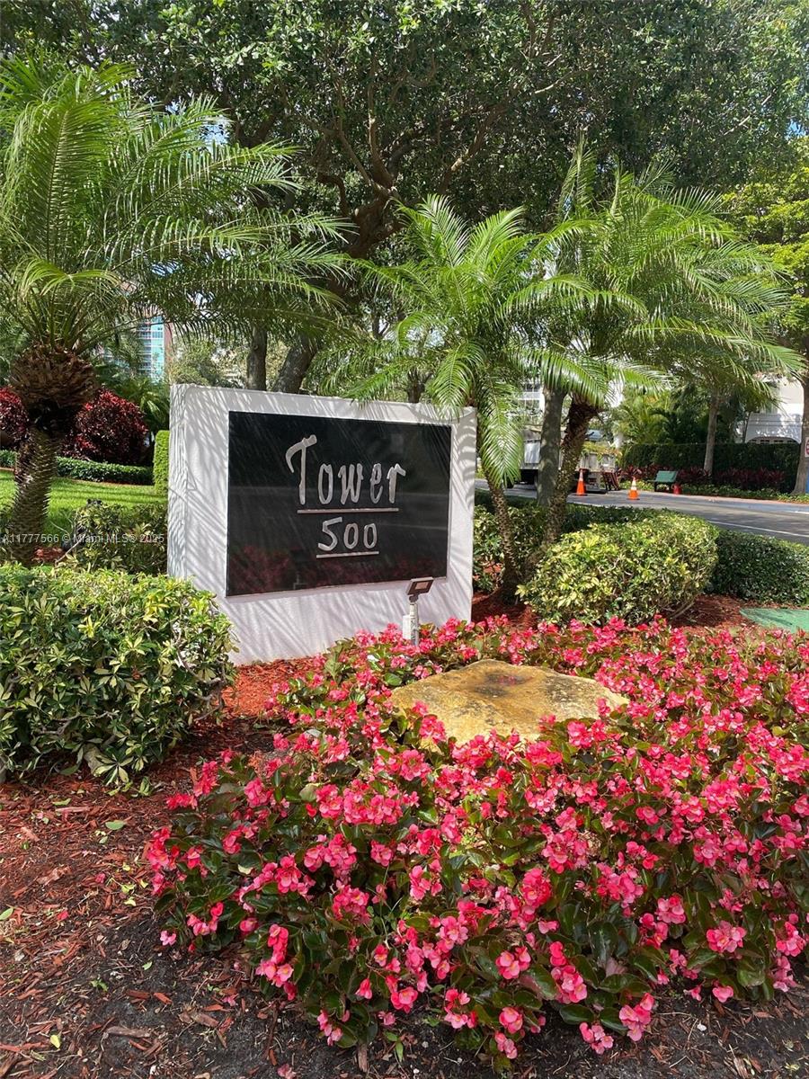 3530 Mystic Pointe Dr #1109, Aventura FL 33180