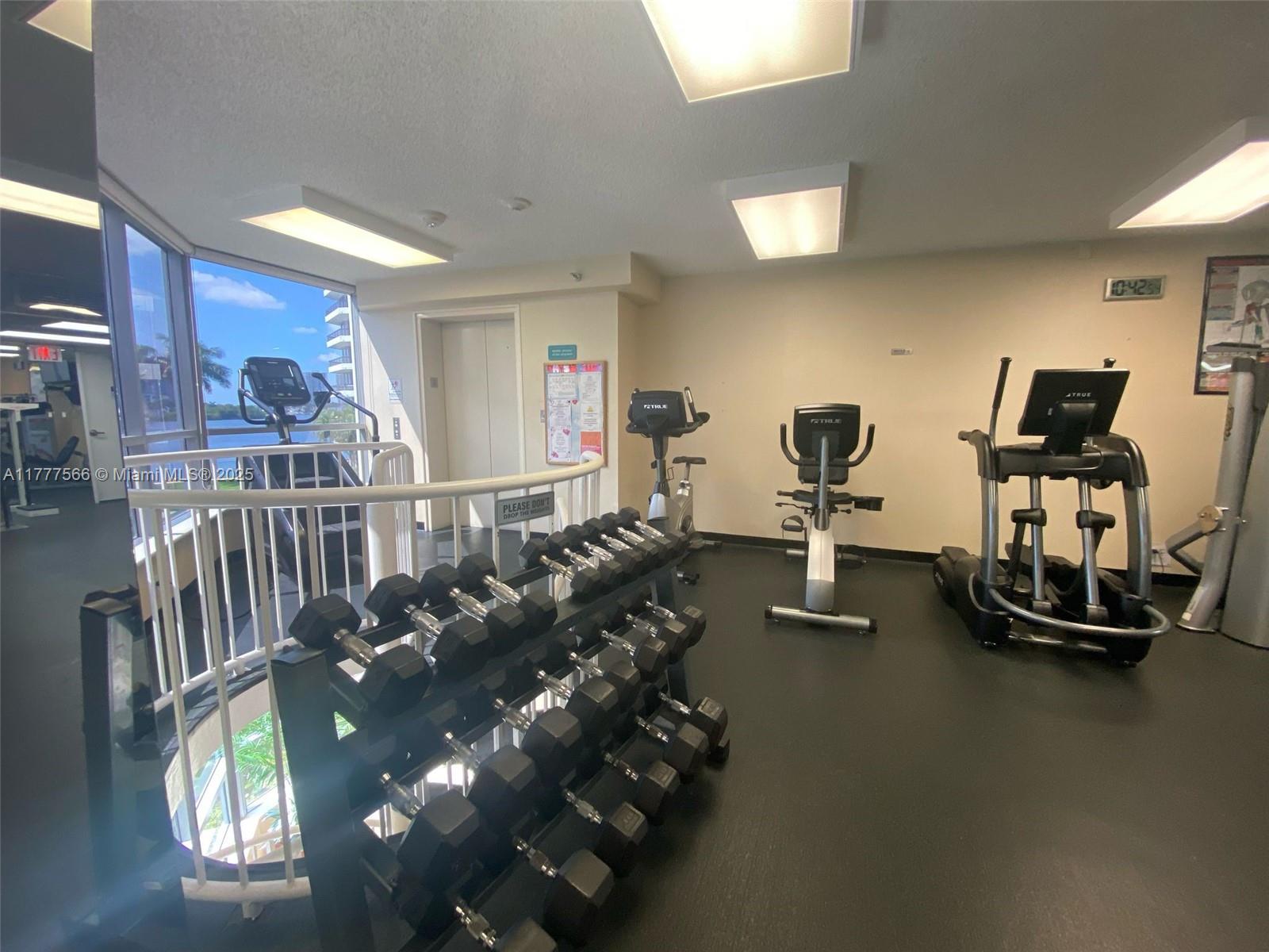3530 Mystic Pointe Dr #1109, Aventura FL 33180