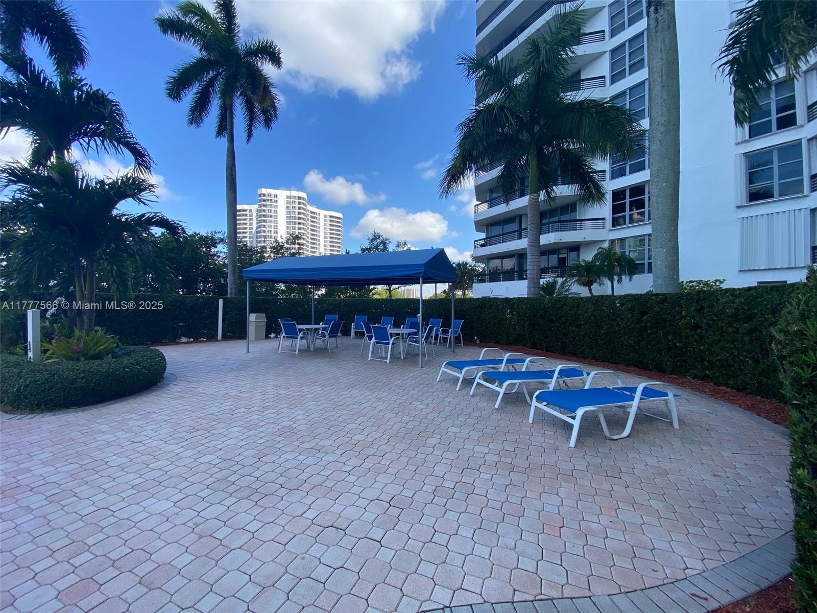 3530 Mystic Pointe Dr #1109, Aventura FL 33180