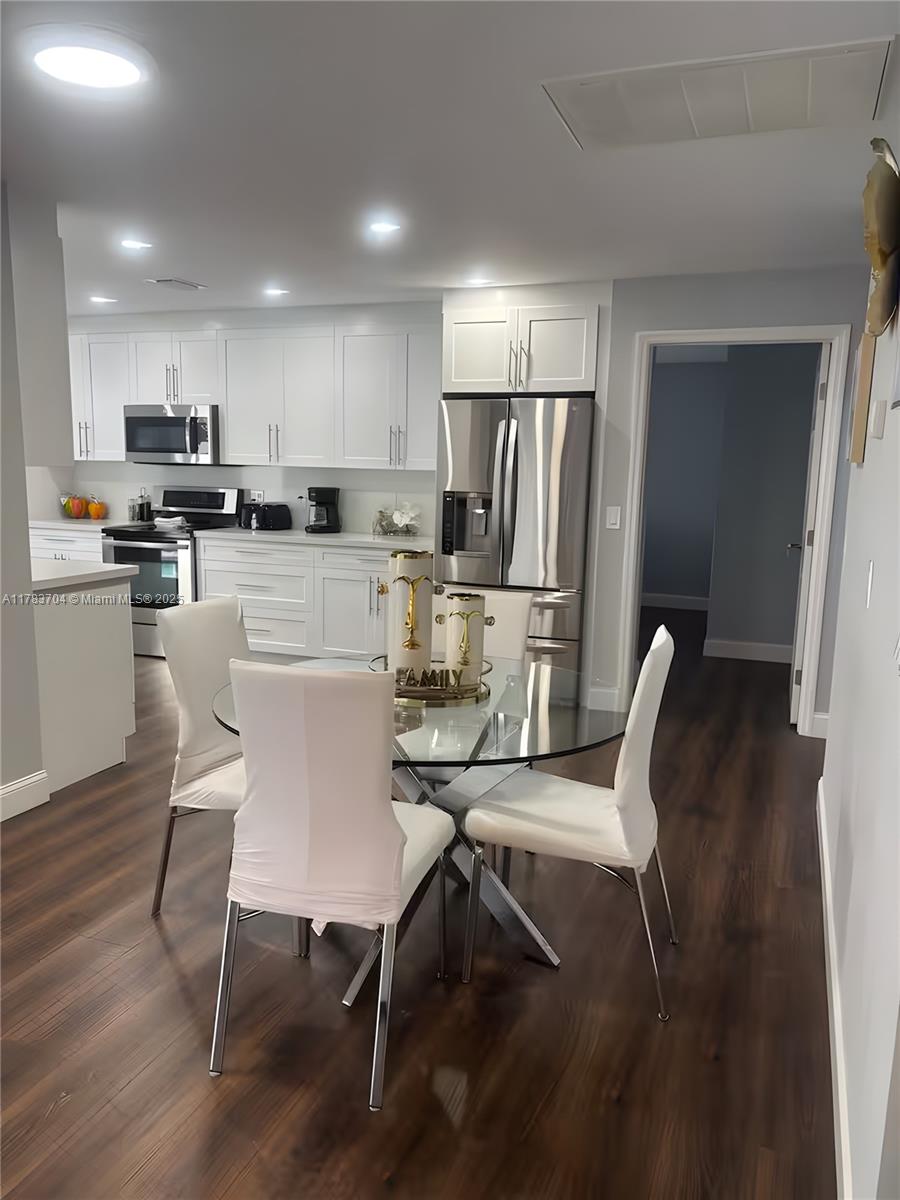 1398 Harbor View Dr, Fort Myers, Florida image 12