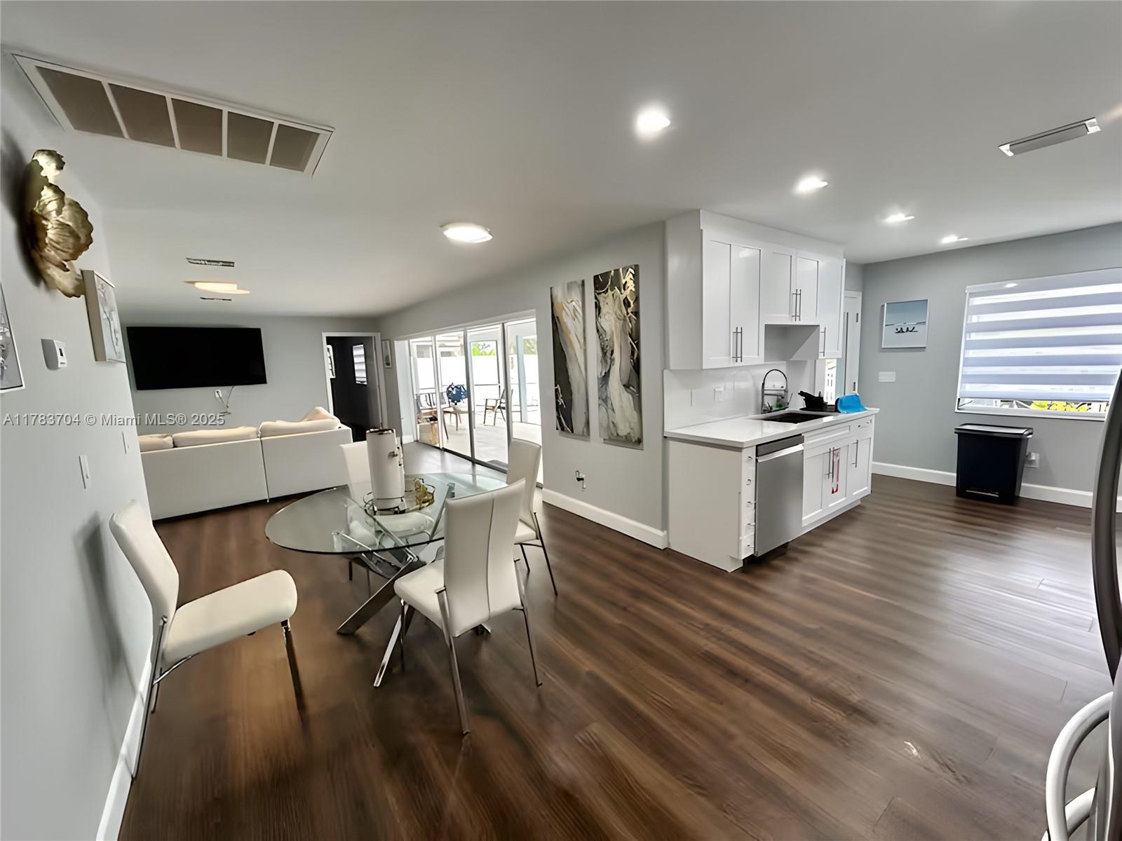 1398 Harbor View Dr, Fort Myers, Florida image 8