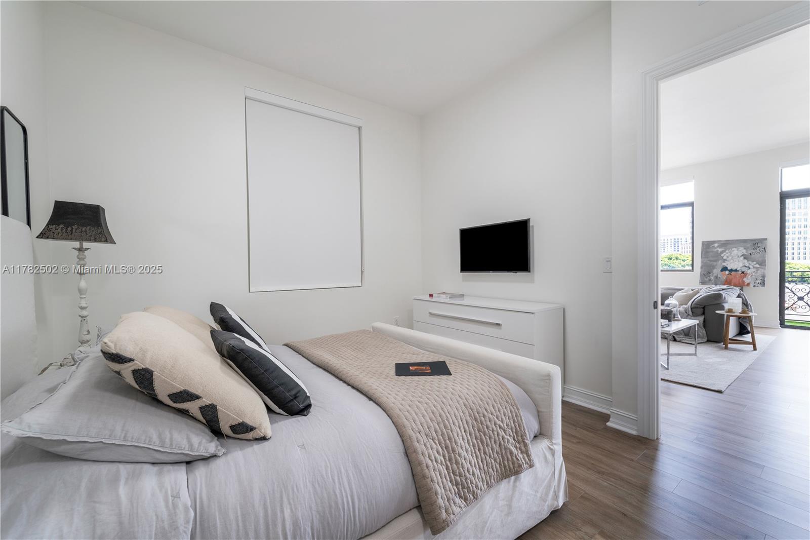 Property photo # 9
