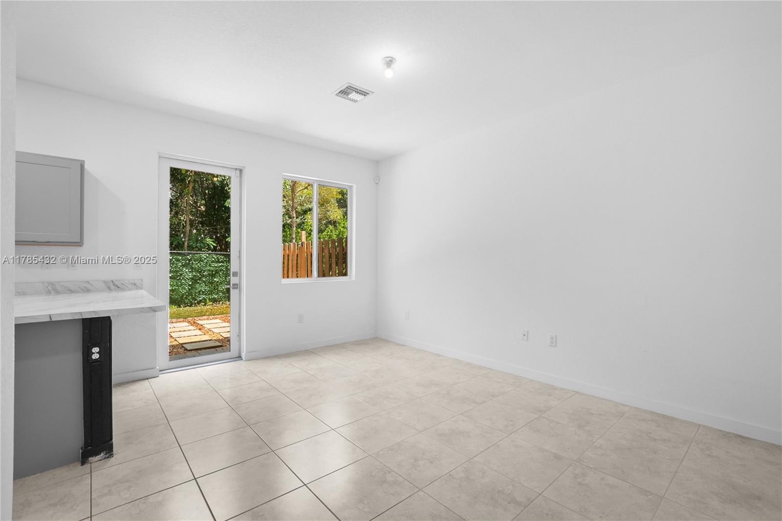 1417 NW 208th Ter #1417, Miami Gardens, Florida image 11