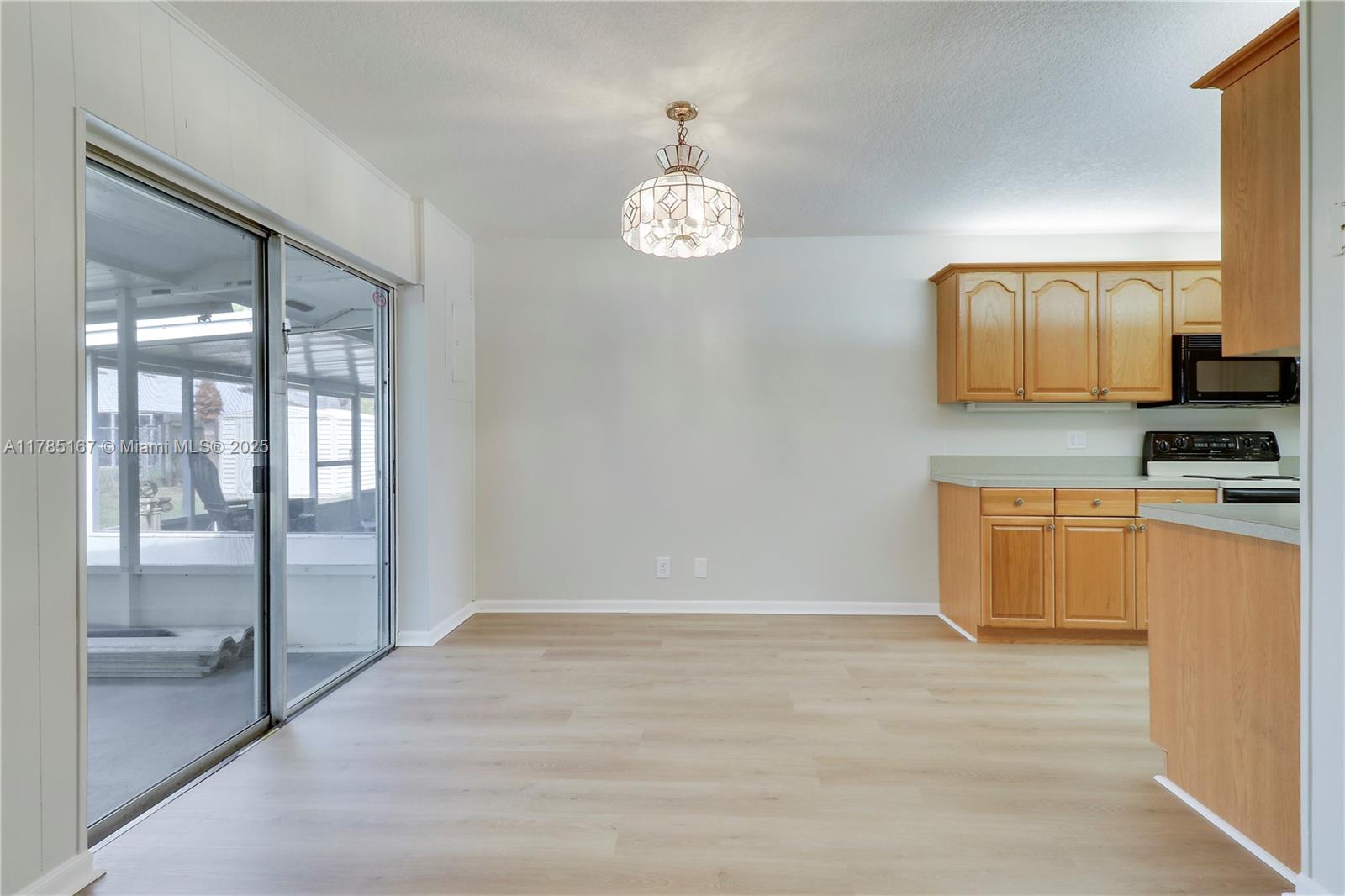 8810 SE Hobe Ridge Ave, Hobe Sound, Florida image 18