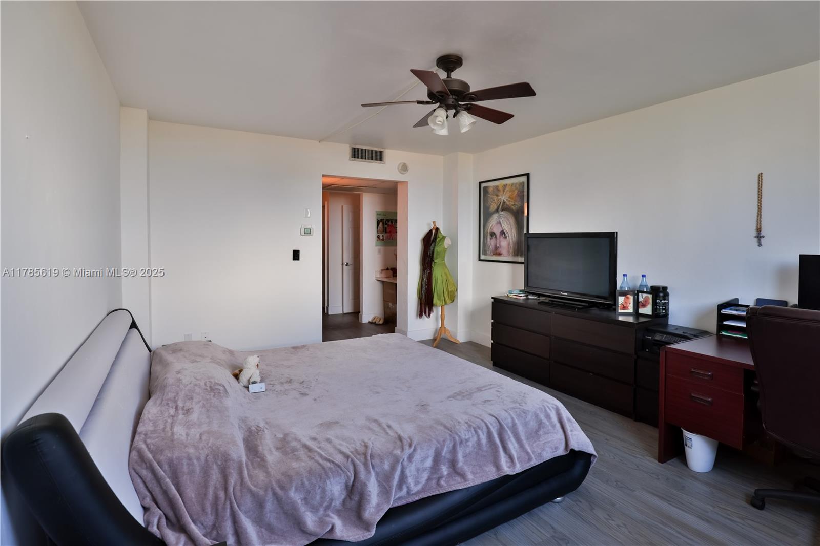 Listing Photo 22