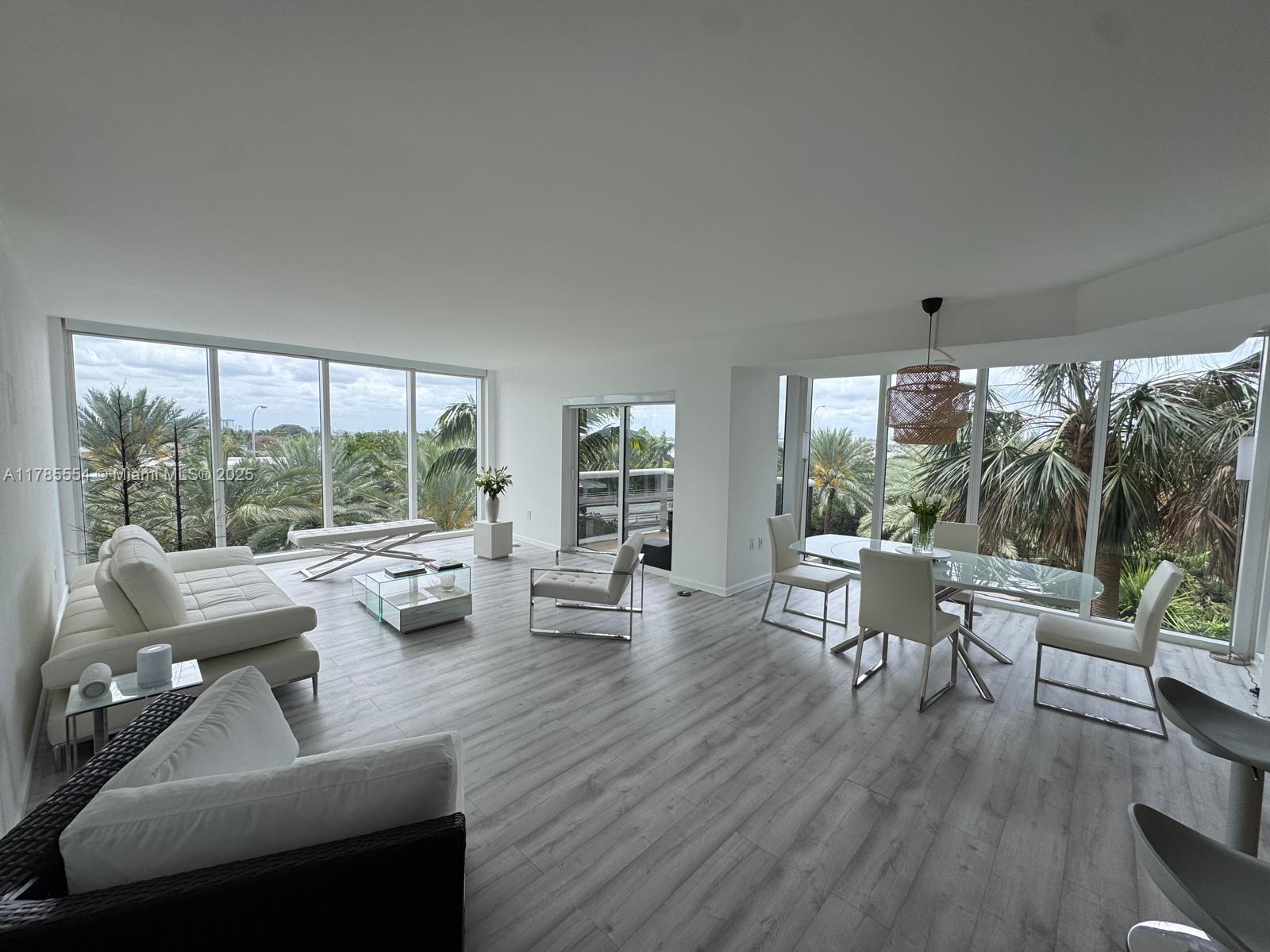 Condo for Sale in Bal Harbour, FL