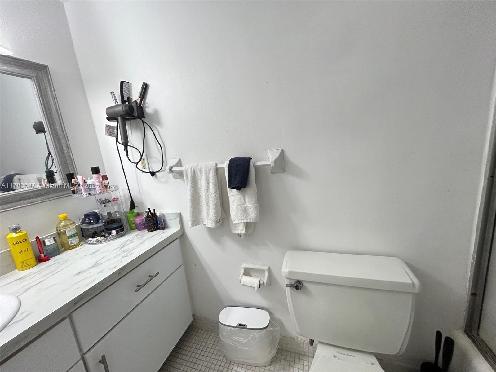 Listing Photo 14