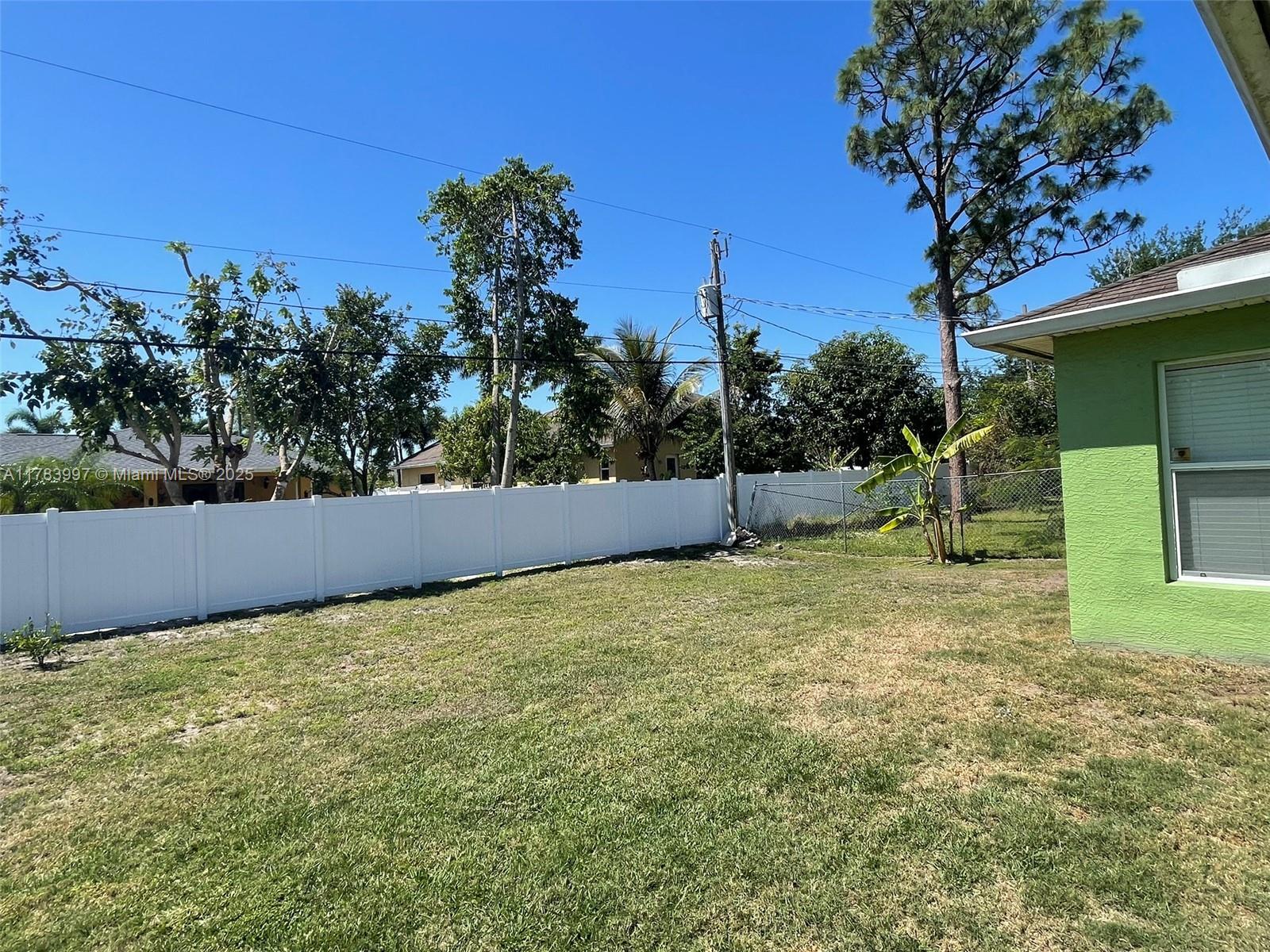 1214 SW Patricia Ave, Port St. Lucie, Florida image 24